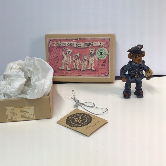 The Shoe Box Bears Figurine by Boyds Bears jointed Sergeant Bookum O'Reilly - Picture 2 of 9